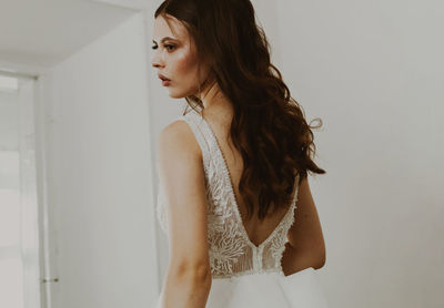 Portrait of a beautiful brunette bride.