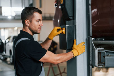 Man exercising in gym