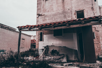 Old ruins against sky