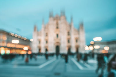 Defocused image of city street