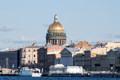 Buildings in city