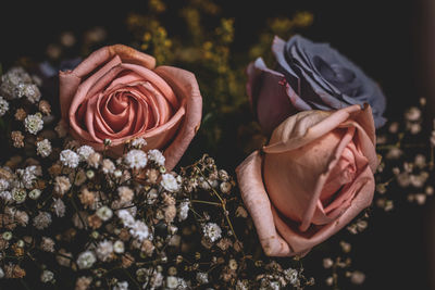 Flower arrangement