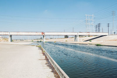 Bridge over los angeles river against sky