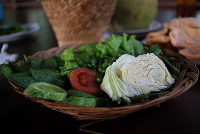 Sundanese salad