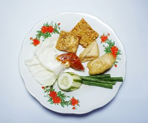 Directly above shot of salad in plate