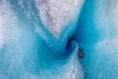 Ice canyon on haugabreen