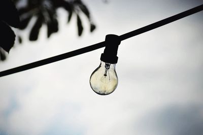 Close-up of light bulb