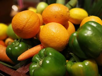 Close-up of oranges