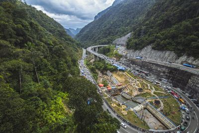Payakumbuh icon of west sumatra, the nine-turning flyover, passing through the bukit barisan valley