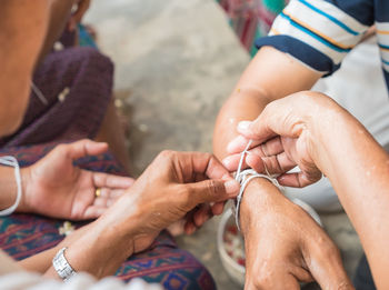 Close-up of cropped hands