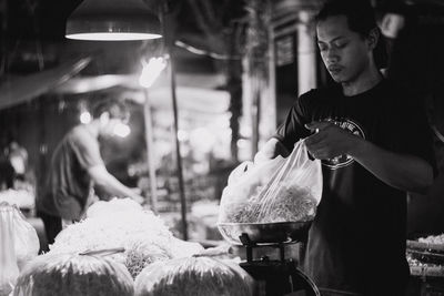 Activities at the traditional market at night