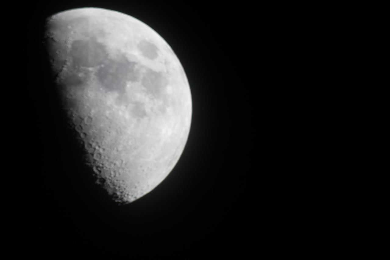 LOW ANGLE VIEW OF MOON AGAINST SKY