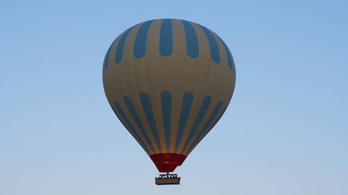 hot air balloon