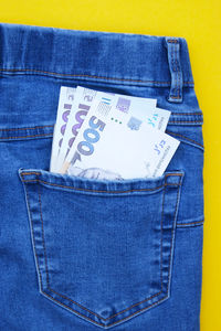 jeans