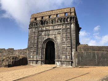 Raighad fort