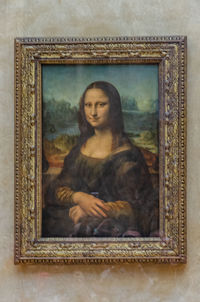 Portrait of woman looking at camera