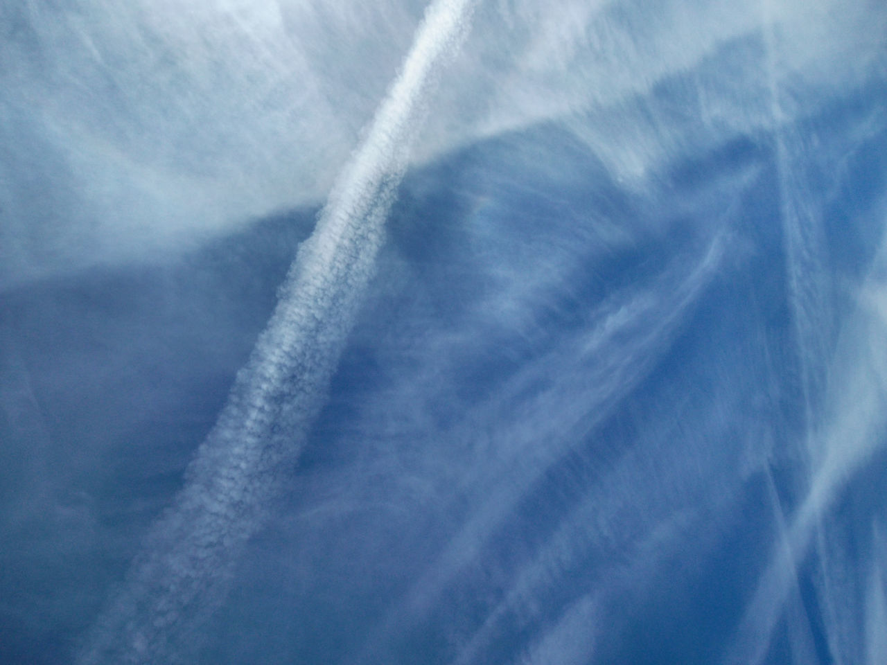 CLOSE-UP OF BLUE BACKGROUND