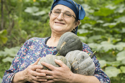 Portrait of woman smiling