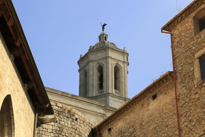 Low angle view of statue against clear sky