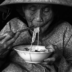 Eating vietnamese noodle 