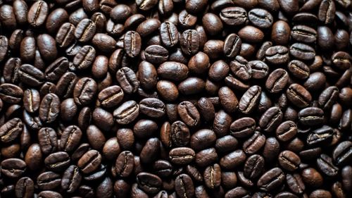 Full frame shot of roasted coffee beans