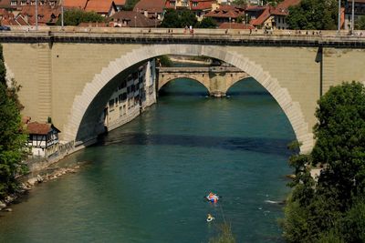 Arch bridge over river in city of berne