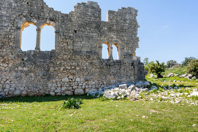 Old ruins against sky