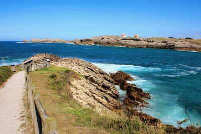 Atlantic ocean's bluff. scenic view in summer day. blue water and sky. travel and vacation concept