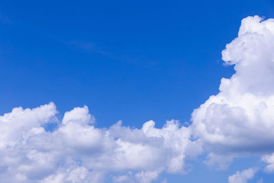 Low angle view of clouds in blue sky