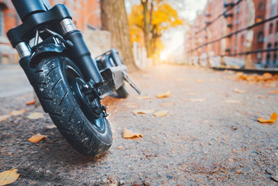 Push scooter on footpath