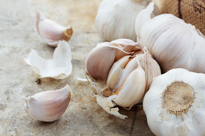 Close-up of white garlic