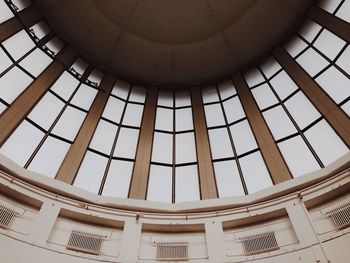 Low angle view of ceiling