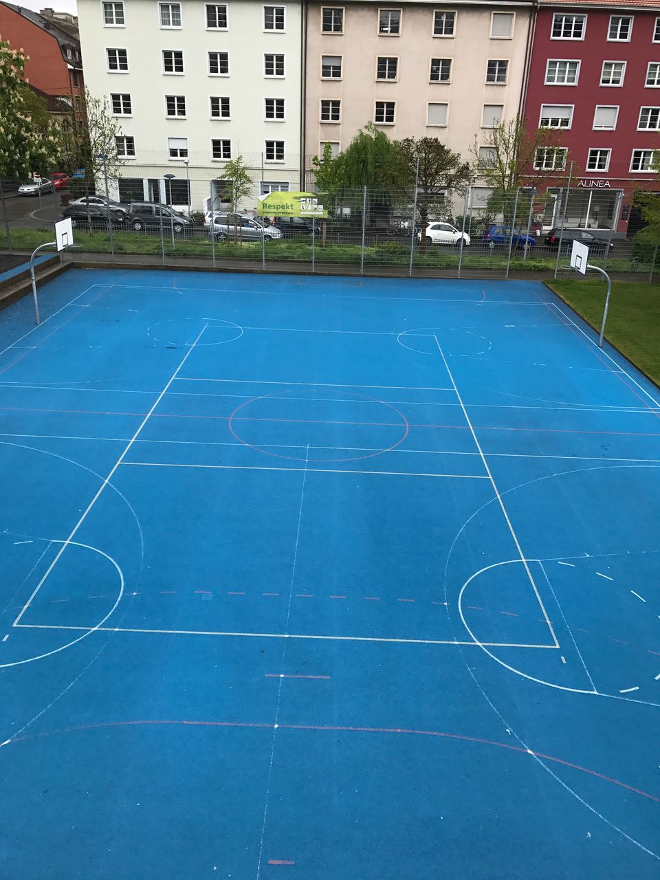 sport, architecture, built structure, building exterior, day, court, playing field, outdoors, soccer field, no people, basketball - sport