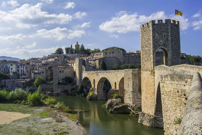 View of old ruins against sky