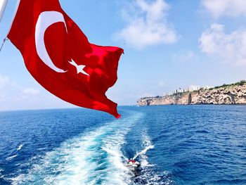 Turkish flag by sea