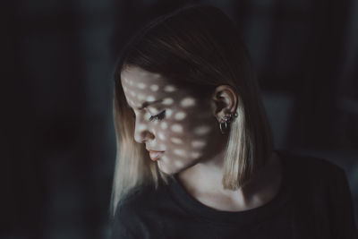 Portrait of a beautiful young woman