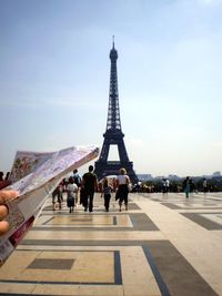 Tourists at monument