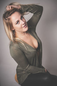 Portrait of a beautiful young woman