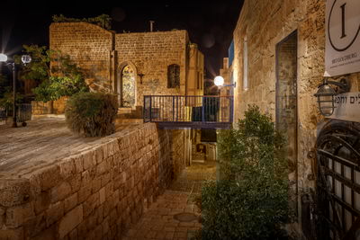 Narrow alley in city