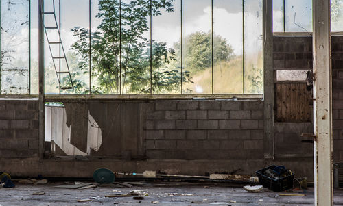 Abandoned building