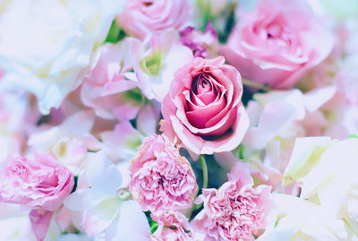 Close-up of pink rose bouquet