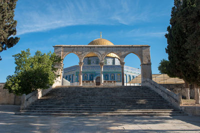 Dome of the rock islamic shrine on temple mount, jerusalem, israel