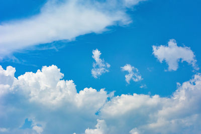 Blue sky with white clouds