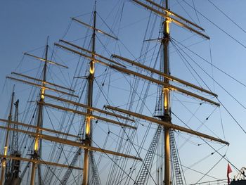 Low angle view of sailboat against sky ms peking