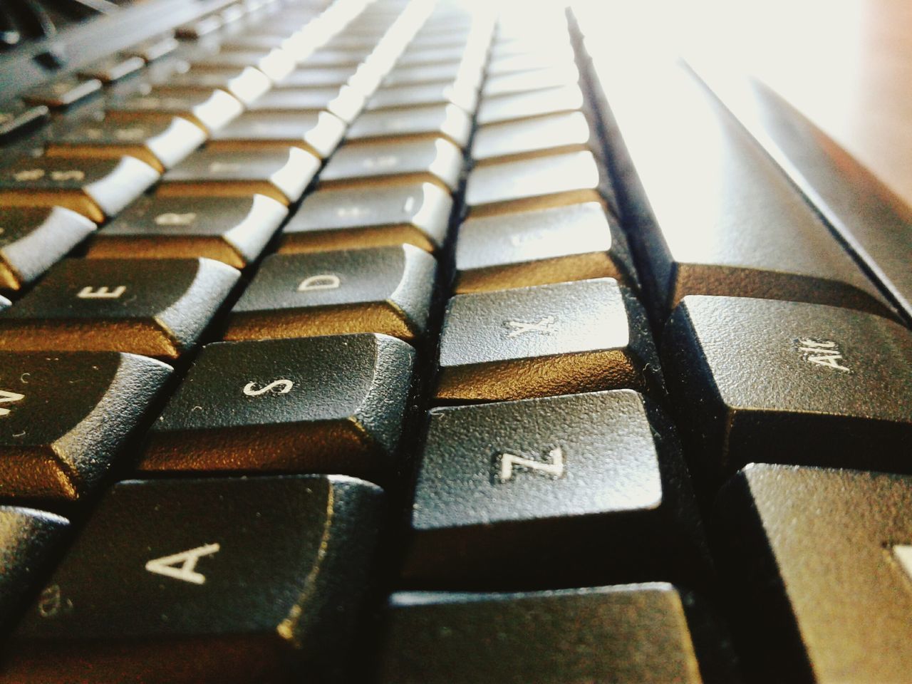 computer keyboard, computer key, close-up, keyboard, technology, alphabet, no people, full frame, indoors, accessibility, day