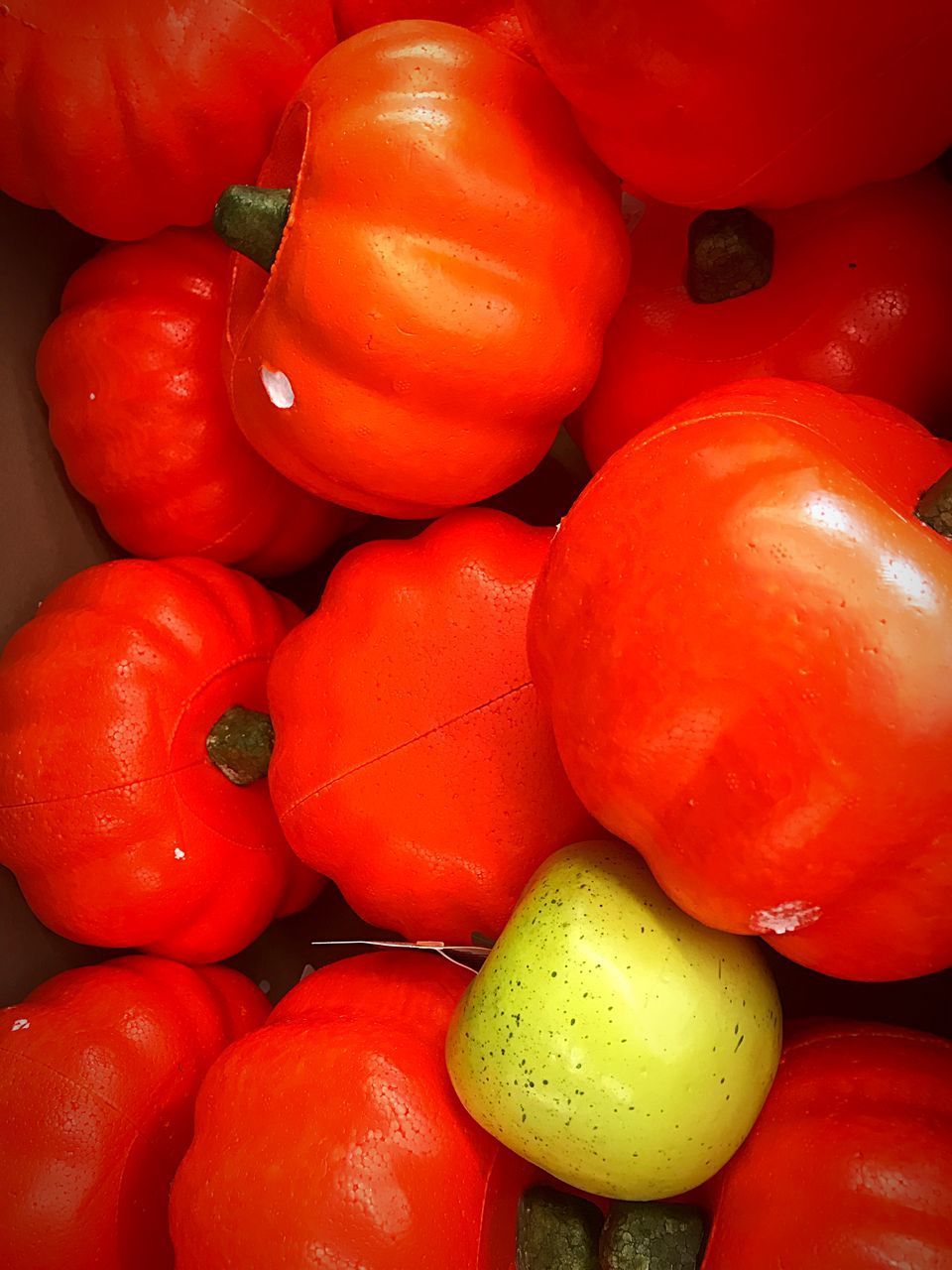 HIGH ANGLE VIEW OF TOMATOES FOR SALE