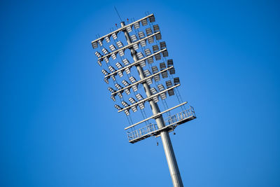 Cricket stadium flood lights poles at delhi, india, cricket stadium lights.