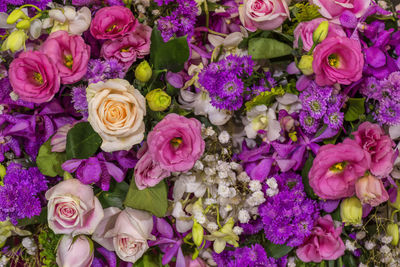 High angle view of rose bouquet