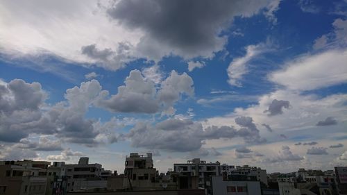 Panoramic view of cityscape against sky