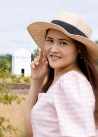 Portrait of a smiling young woman